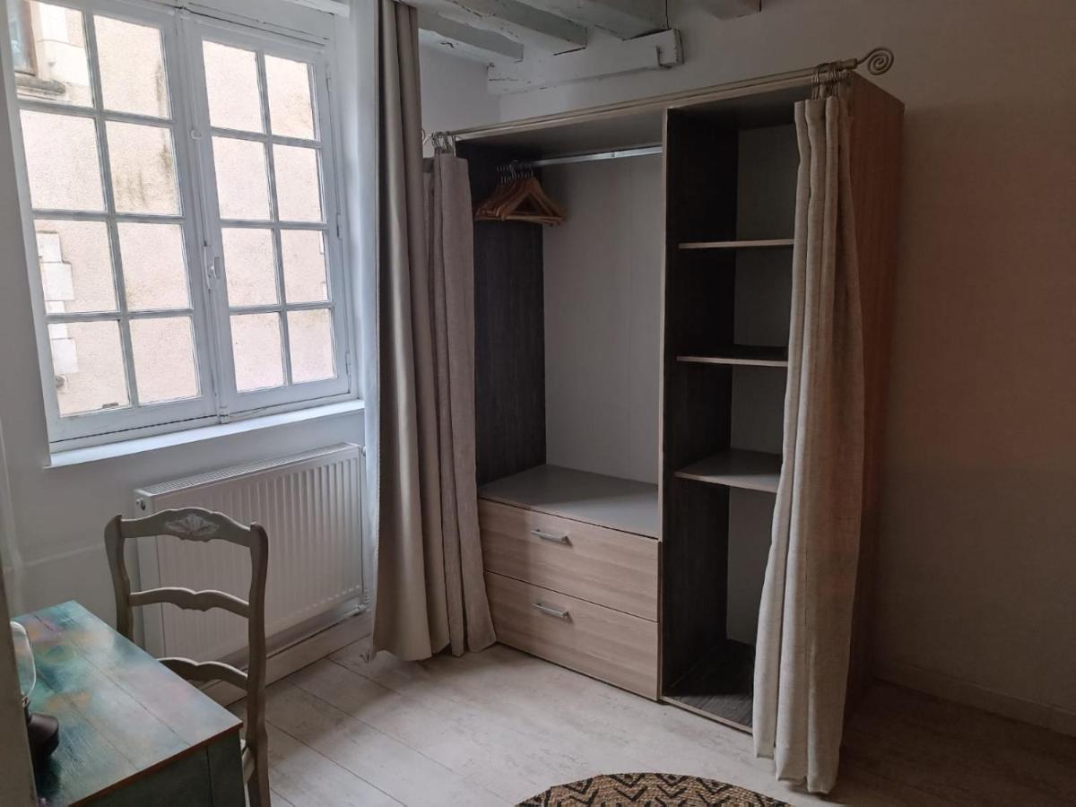 Le Logis De La Rue Des Arts Apartman Blois Kültér fotó